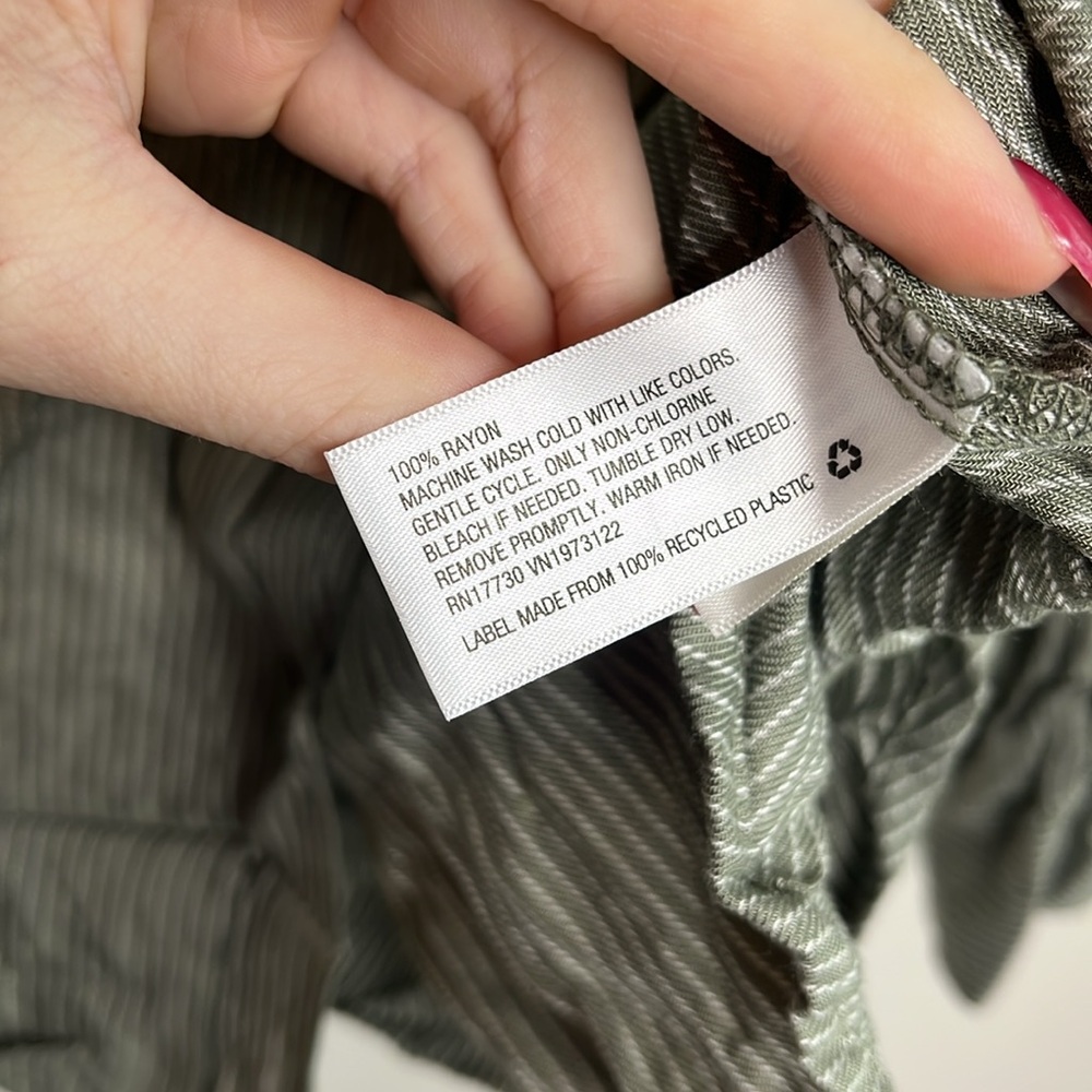 A new day striped button up - Picture 3 of 4